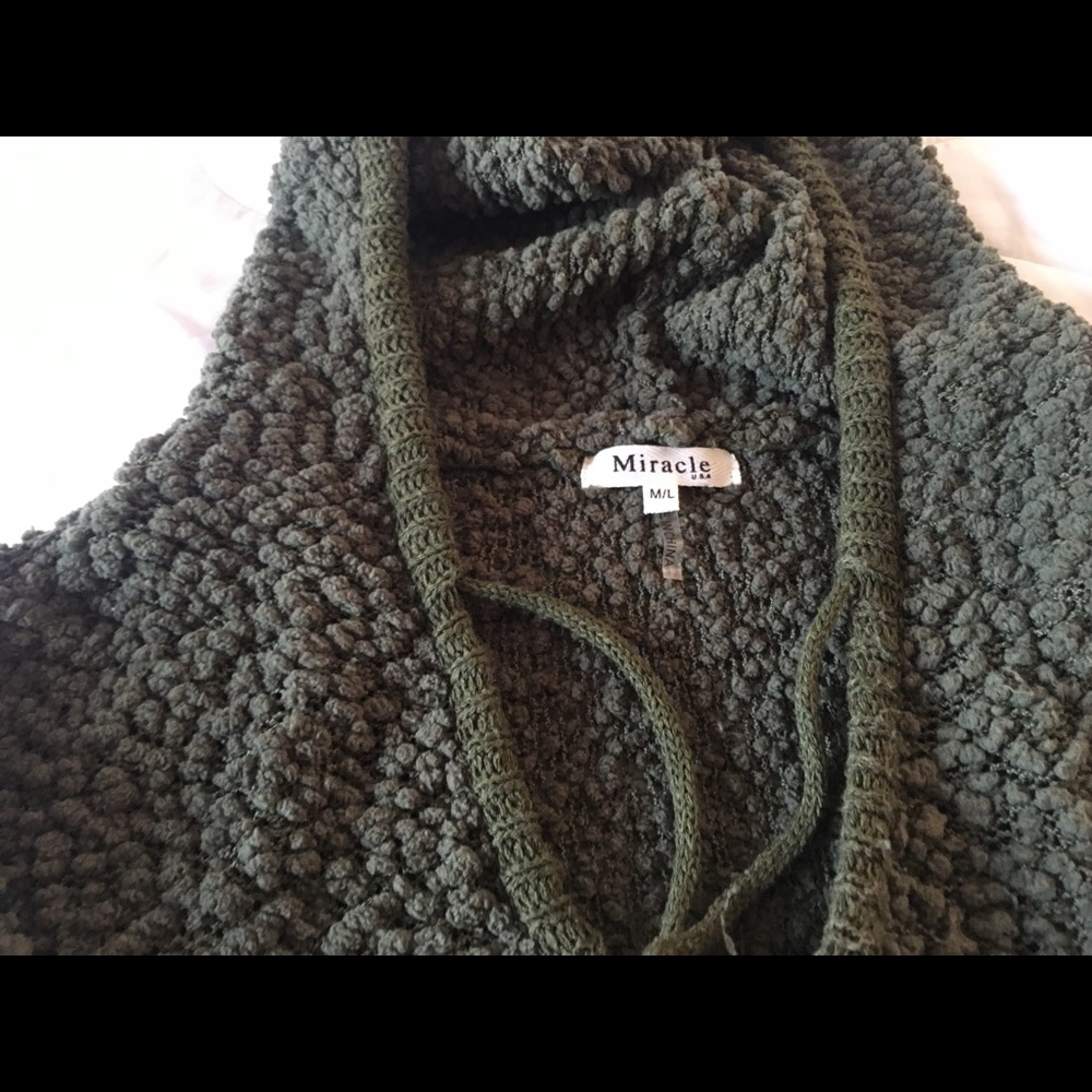 Soft hoodie - Picture 2 of 2